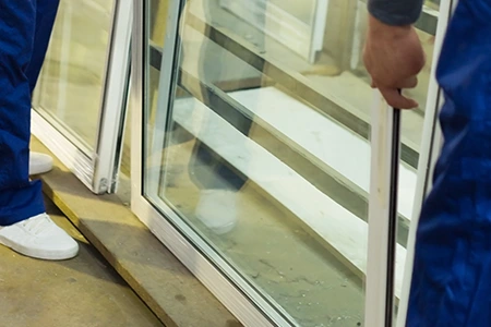 Commercial Glass Repair Technician in South Miami Heights, FL